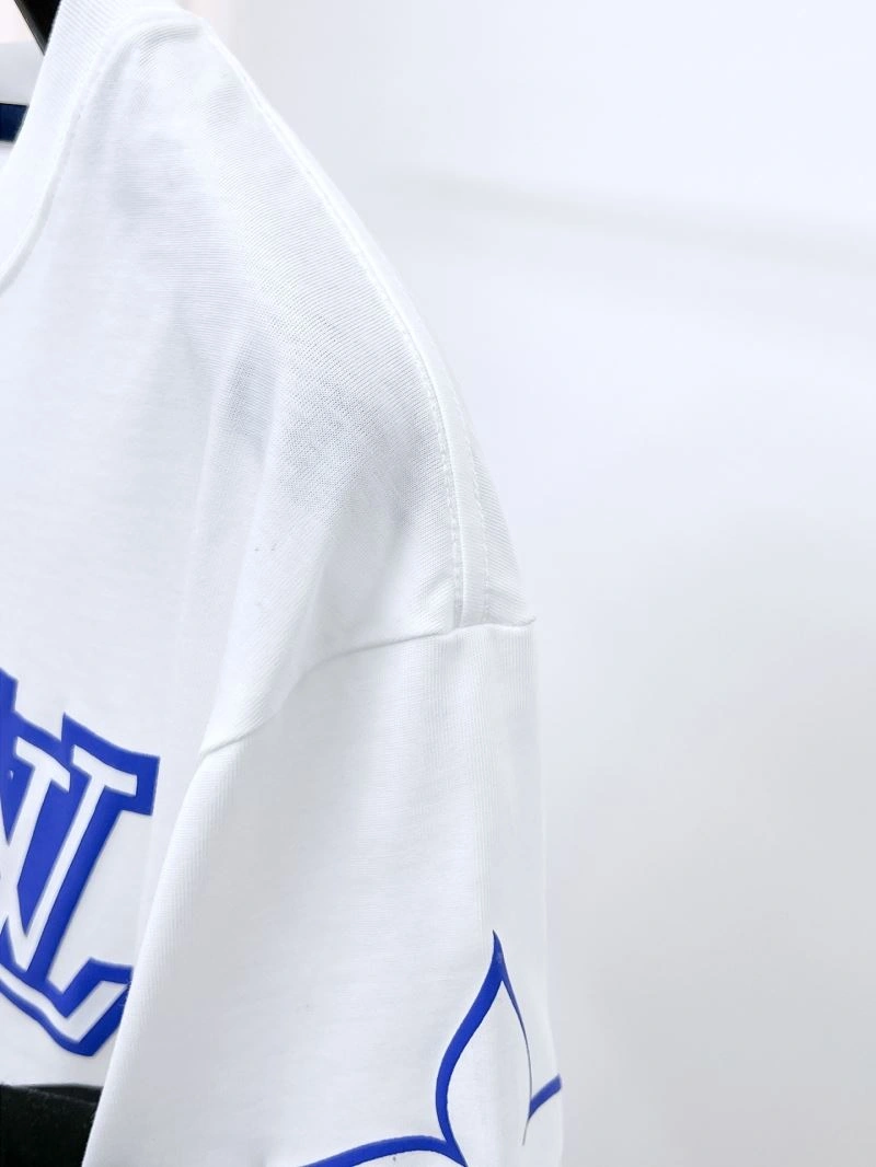Soft Louis Vuitton T-Shirts 135485