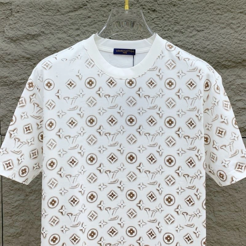 Louis Vuitton T-Shirts Durable 135483