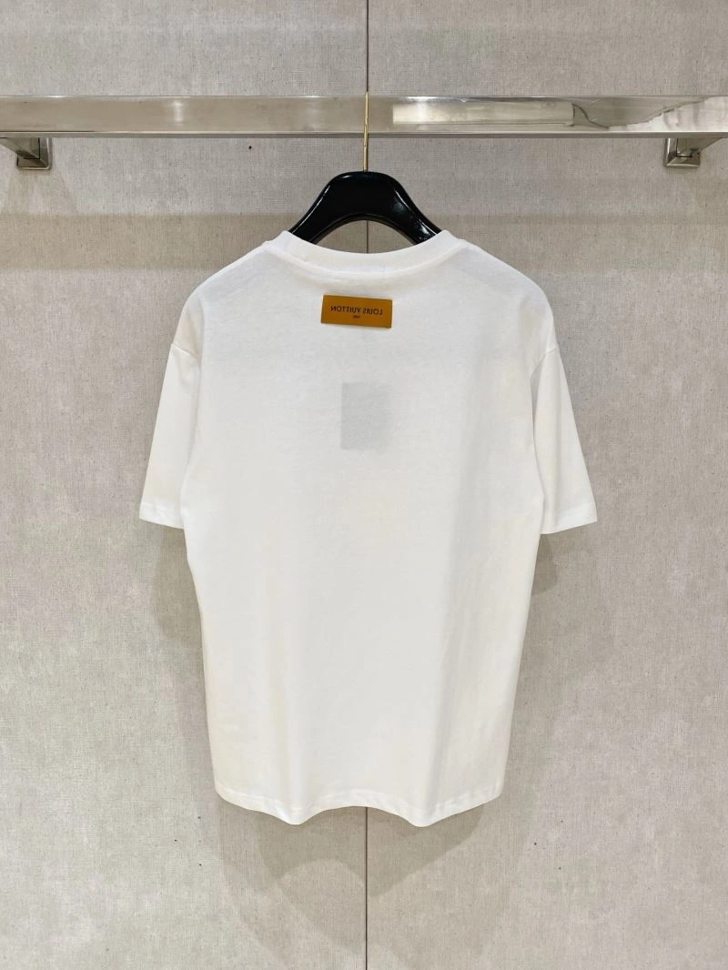 Lightweight Louis Vuitton T-Shirts 135479