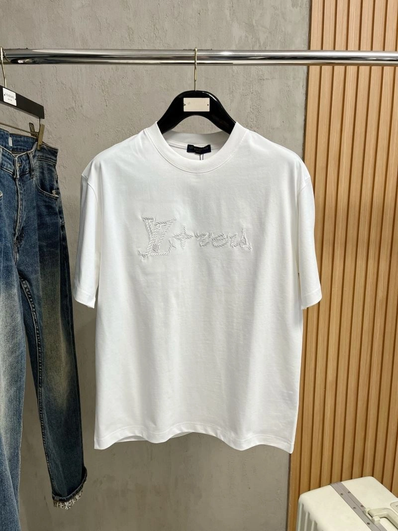 Breathable Louis Vuitton T-Shirts 135496