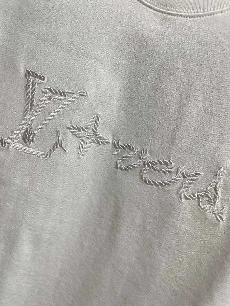 Breathable Louis Vuitton T-Shirts 135496
