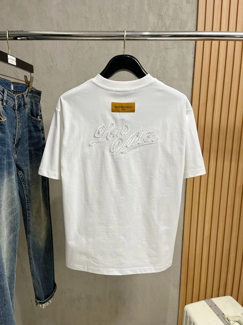 Breathable Louis Vuitton T-Shirts 135496