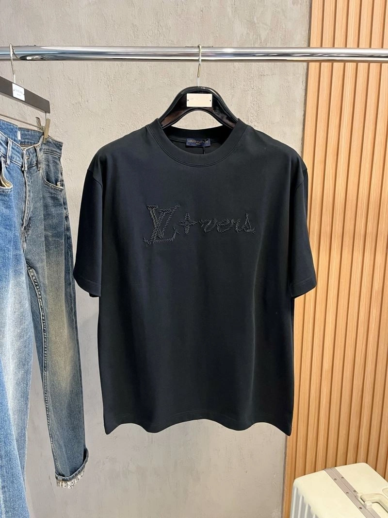 Packable Louis Vuitton T-Shirts 135502