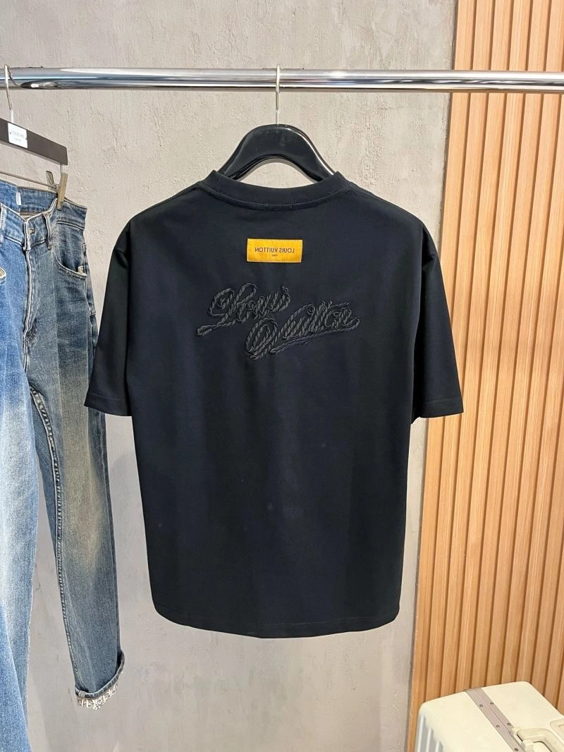 Packable Louis Vuitton T-Shirts 135502