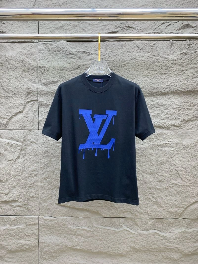 Effortless Louis Vuitton T-Shirts 135477