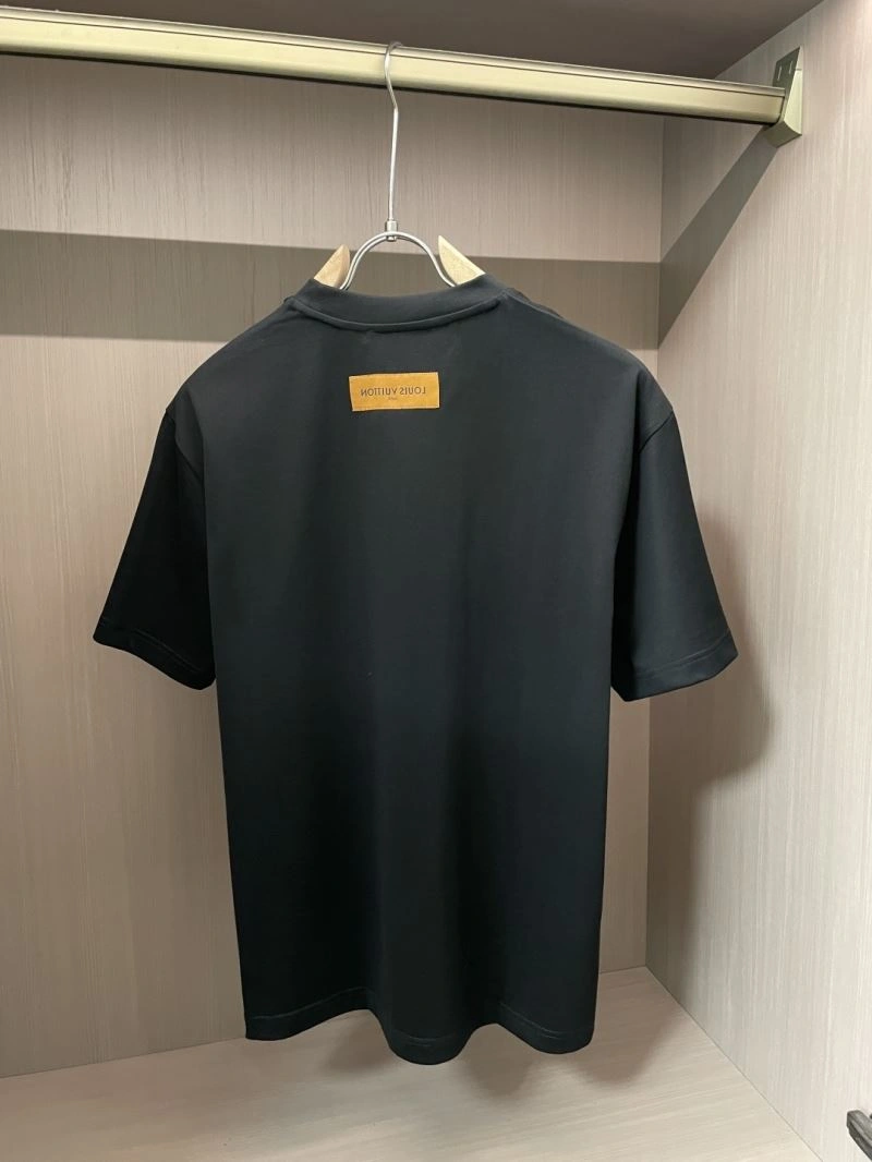 Louis Vuitton T-Shirts Cozy 135491