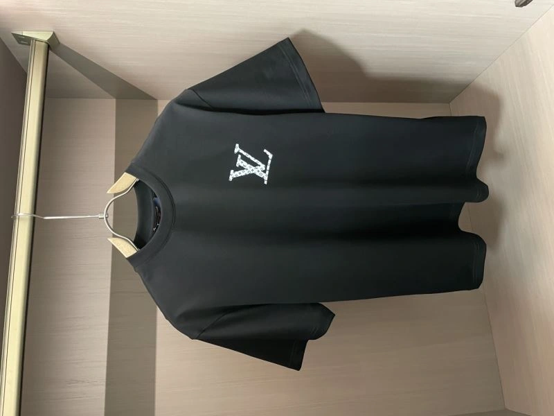 EasyMatch Louis Vuitton T-Shirts 135480