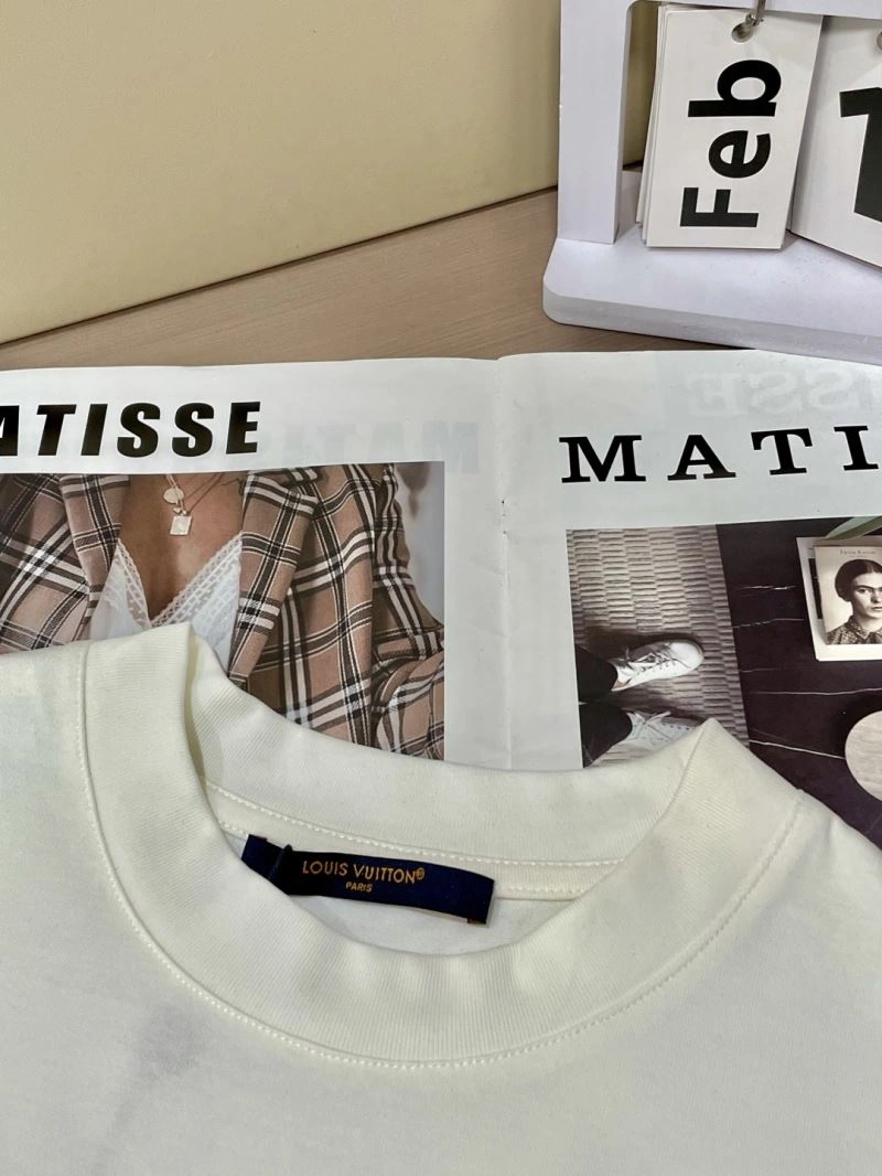 EasyMatch Louis Vuitton T-Shirts 135480