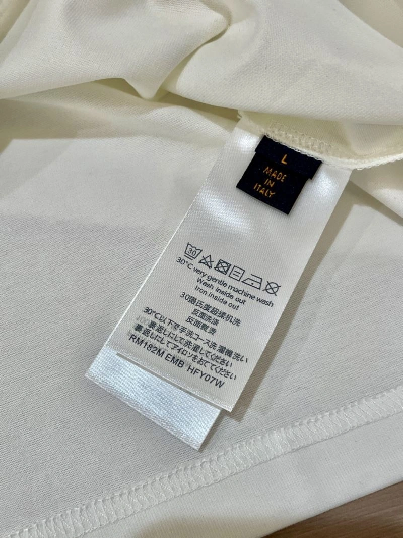 EasyMatch Louis Vuitton T-Shirts 135480