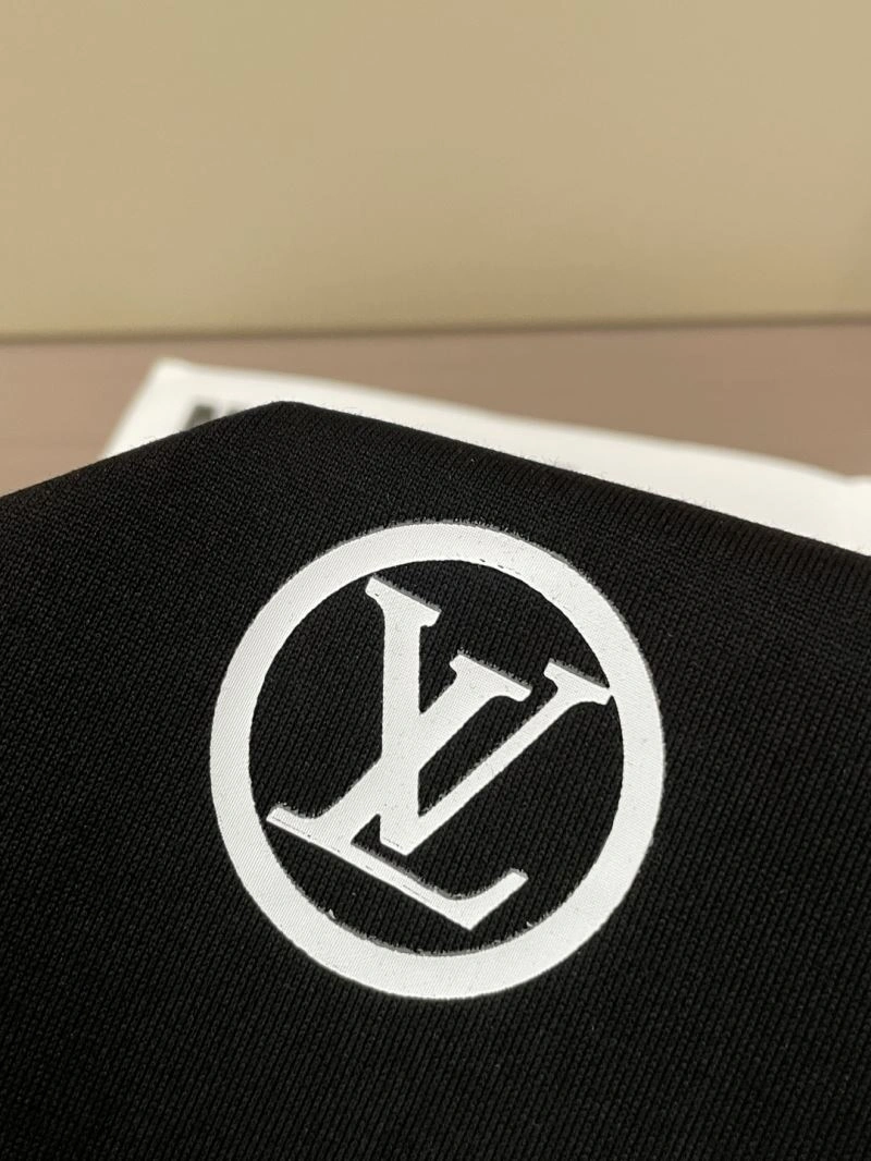 Louis Vuitton T-Shirts Flexible 135501