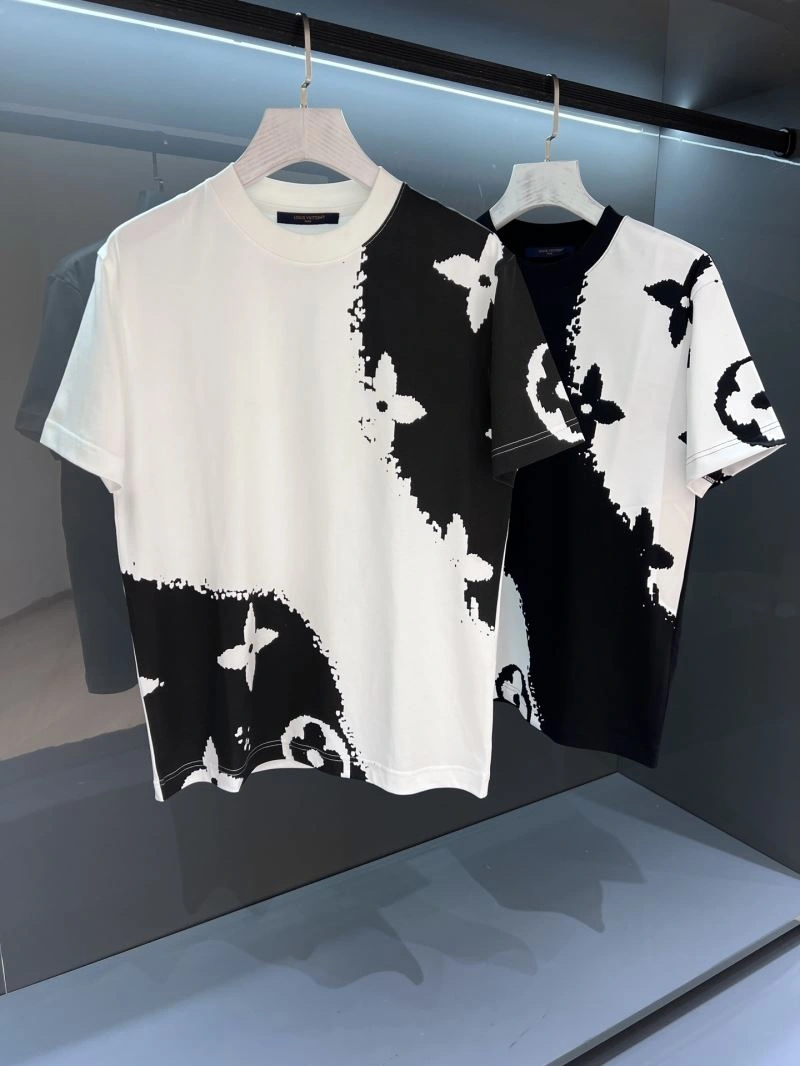 Louis Vuitton T-Shirts GoodFit 135500