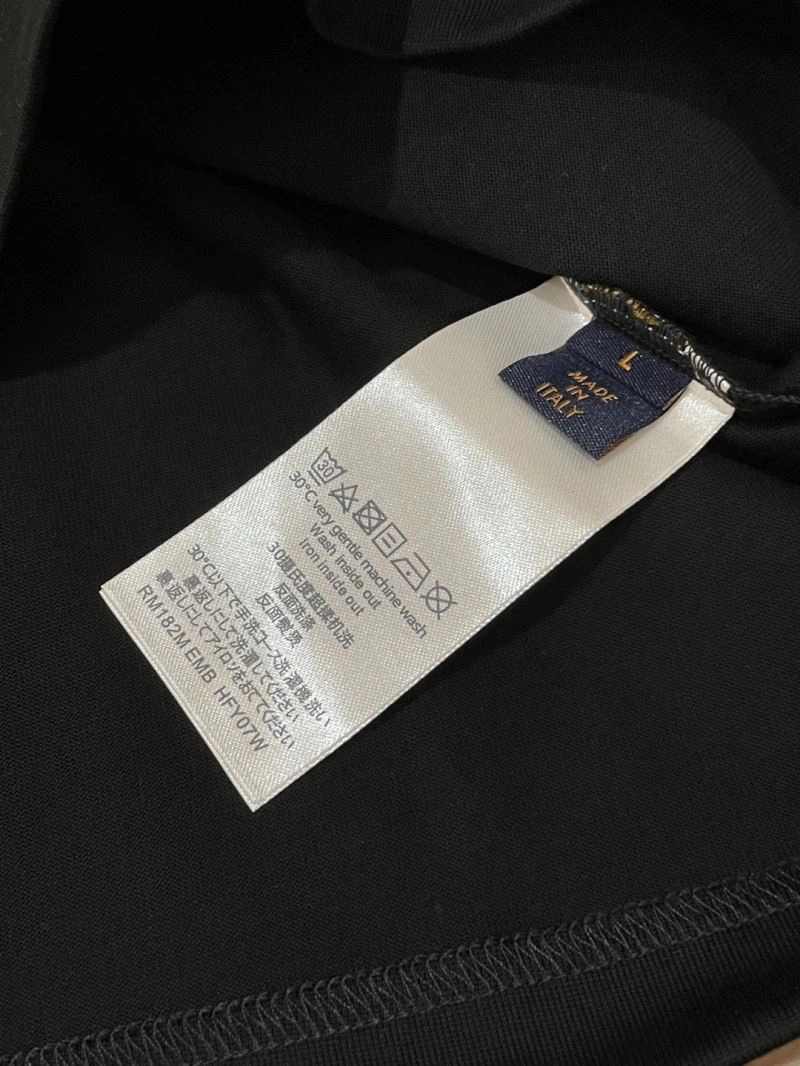 Louis Vuitton T-Shirts Trendsetting 135473