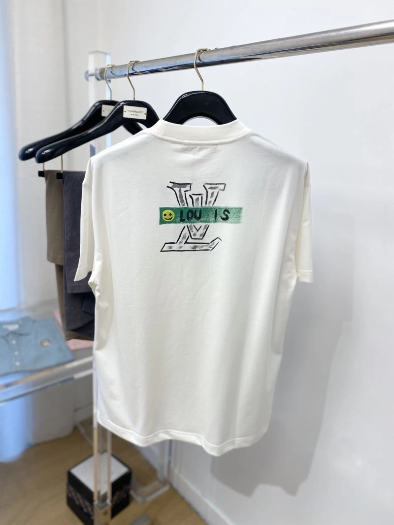 Louis Vuitton T-Shirts Contemporary 135484