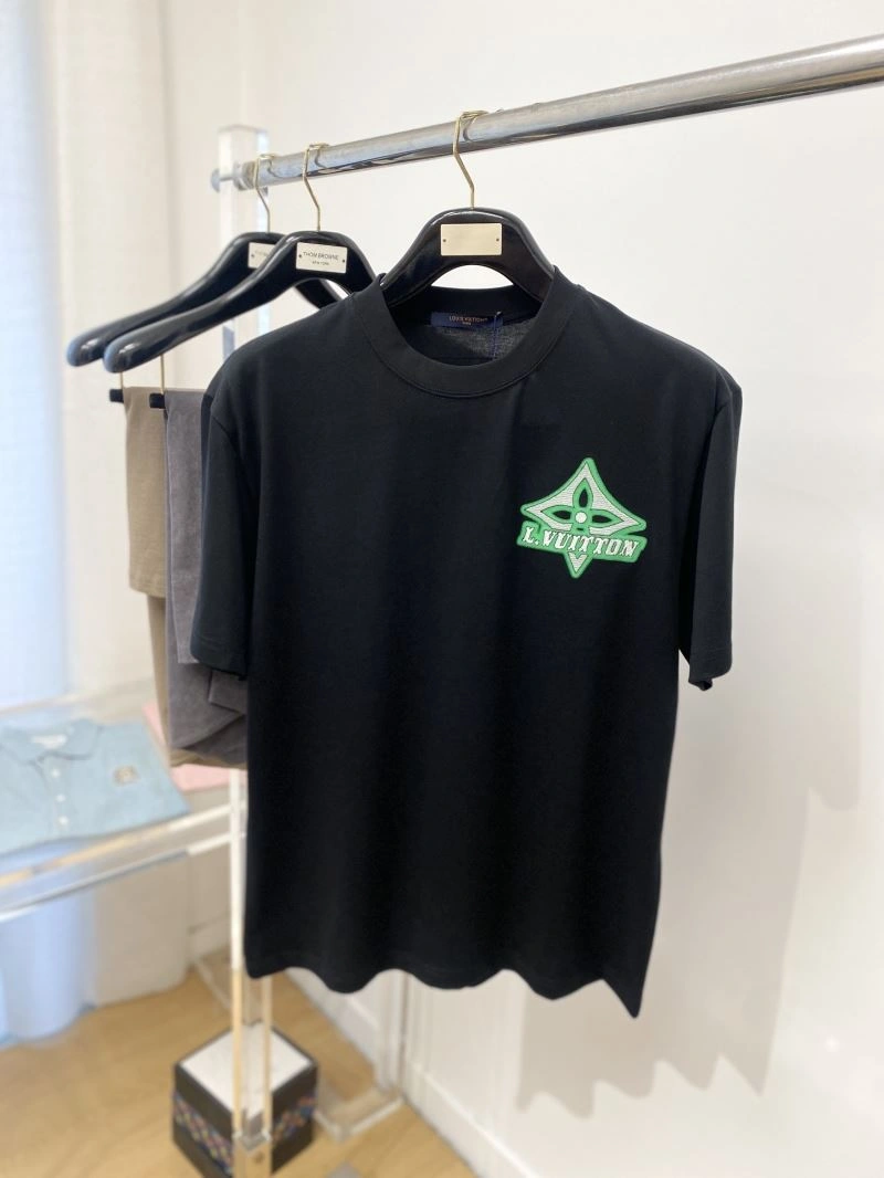 WeatherProof Louis Vuitton T-Shirts 135466