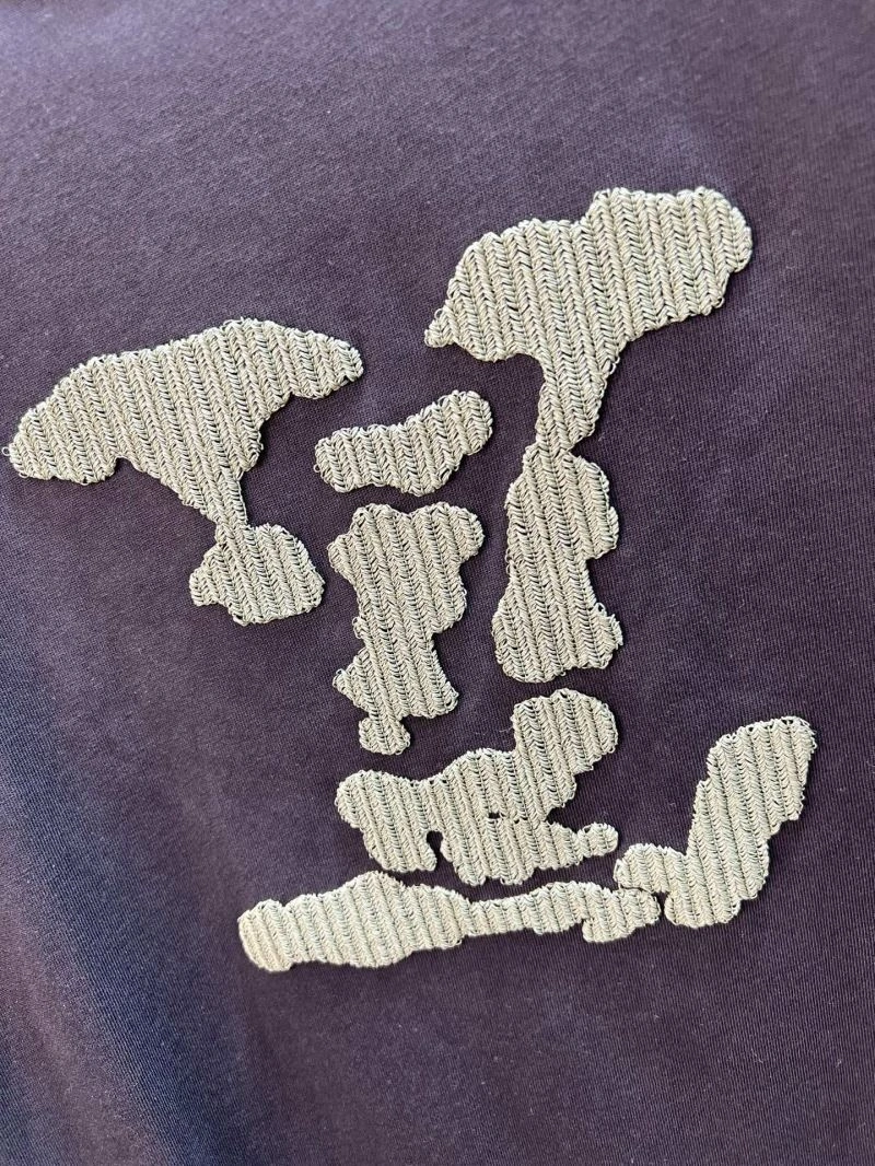 Louis Vuitton T-Shirts Snug 135439