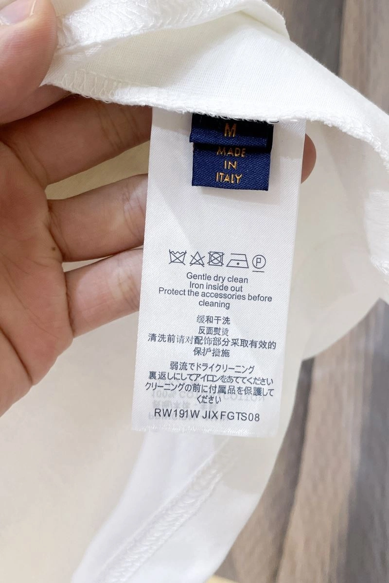 Colorful Louis Vuitton T-Shirts 135452