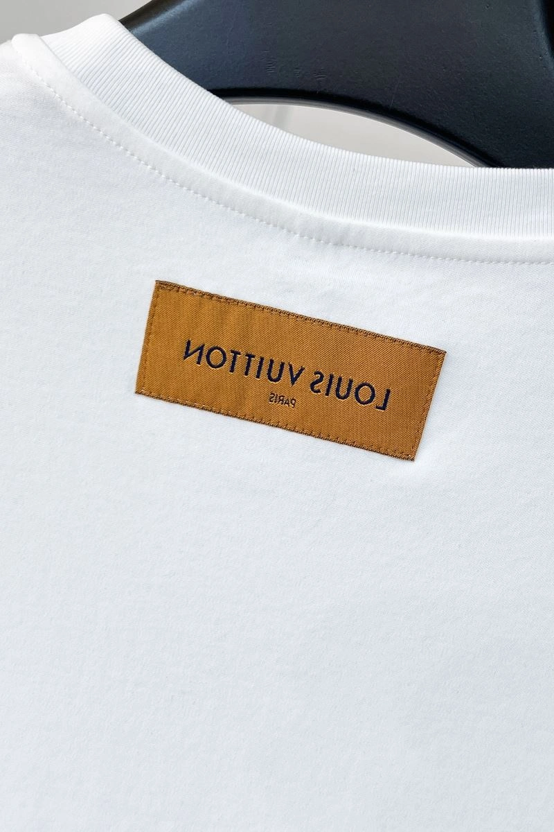 Louis Vuitton T-Shirts Comfortable 135447
