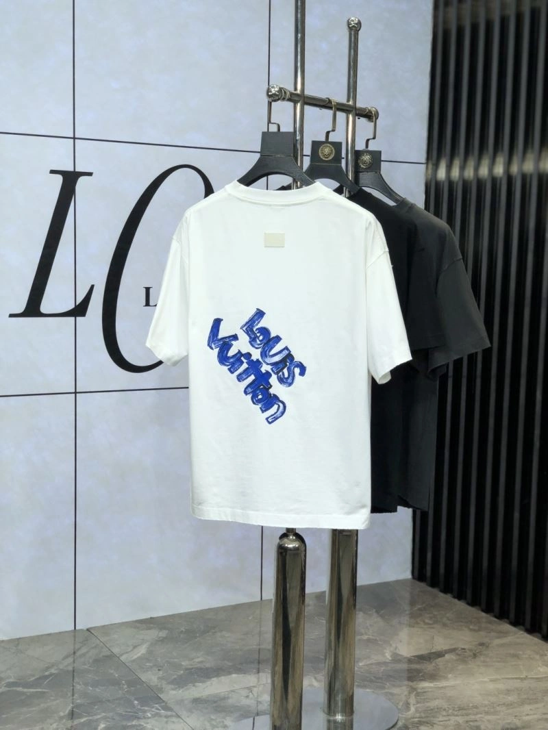 Comfortable Louis Vuitton T-Shirts 135446