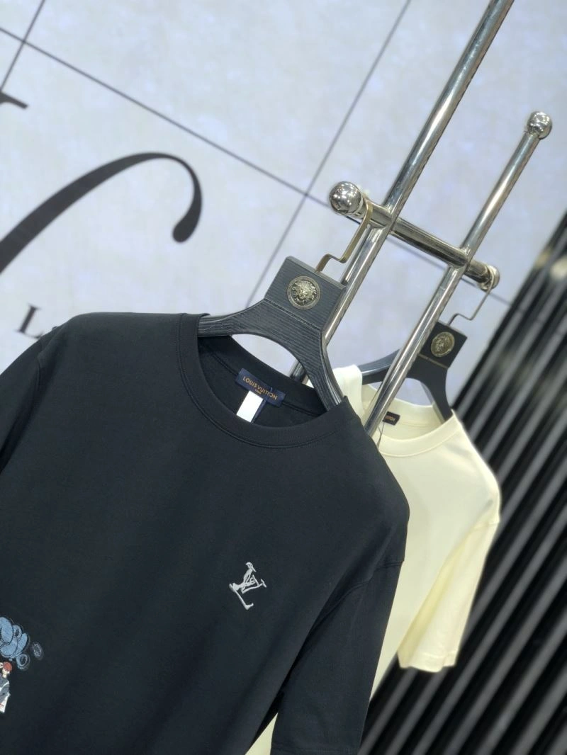 FlexibleFit Louis Vuitton T-Shirts 135451