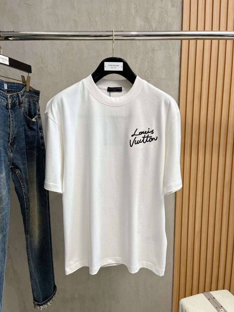 Casual Louis Vuitton T-Shirts 135457