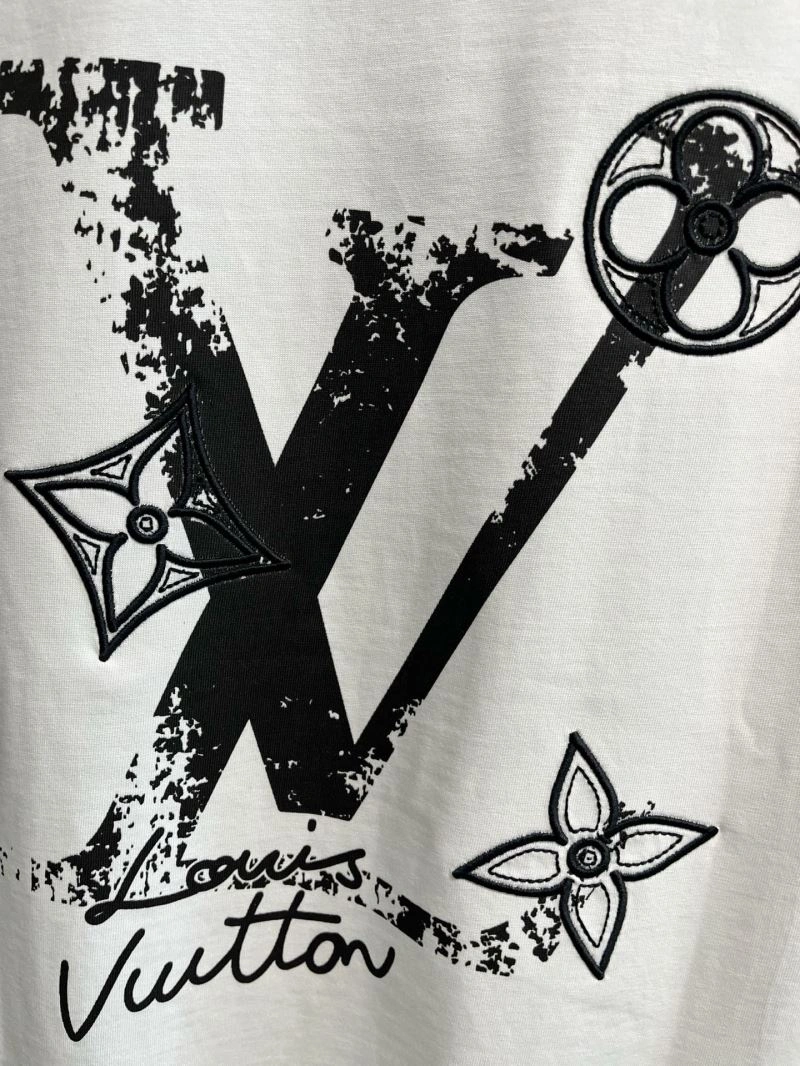 Casual Louis Vuitton T-Shirts 135457