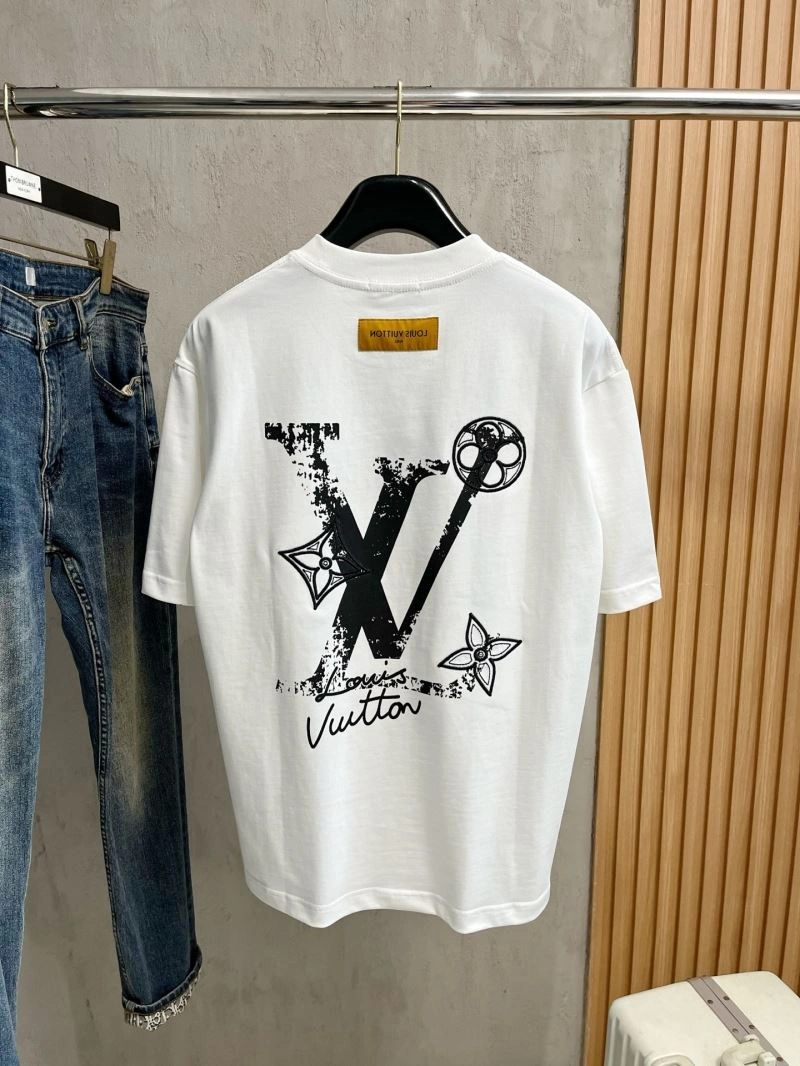 Casual Louis Vuitton T-Shirts 135457
