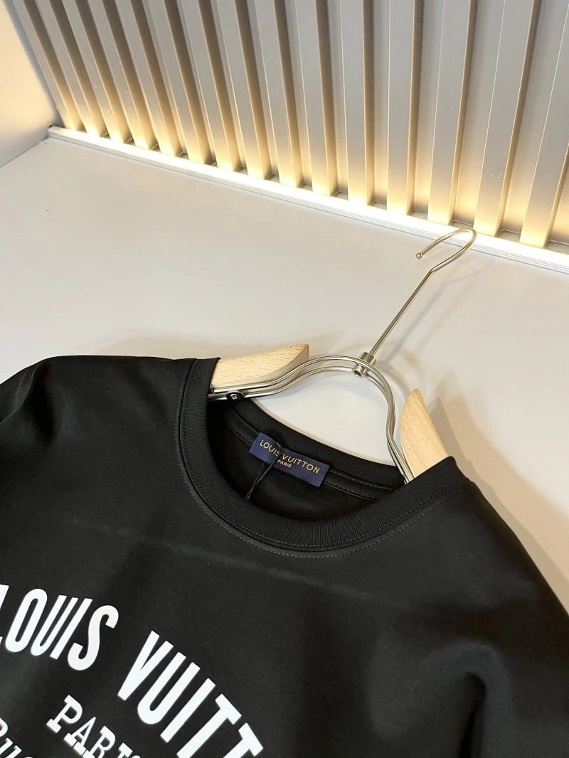 Louis Vuitton T-Shirts FreshLook 135443