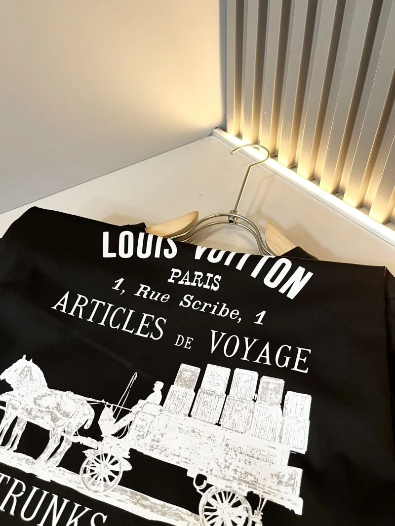 Louis Vuitton T-Shirts FreshLook 135443