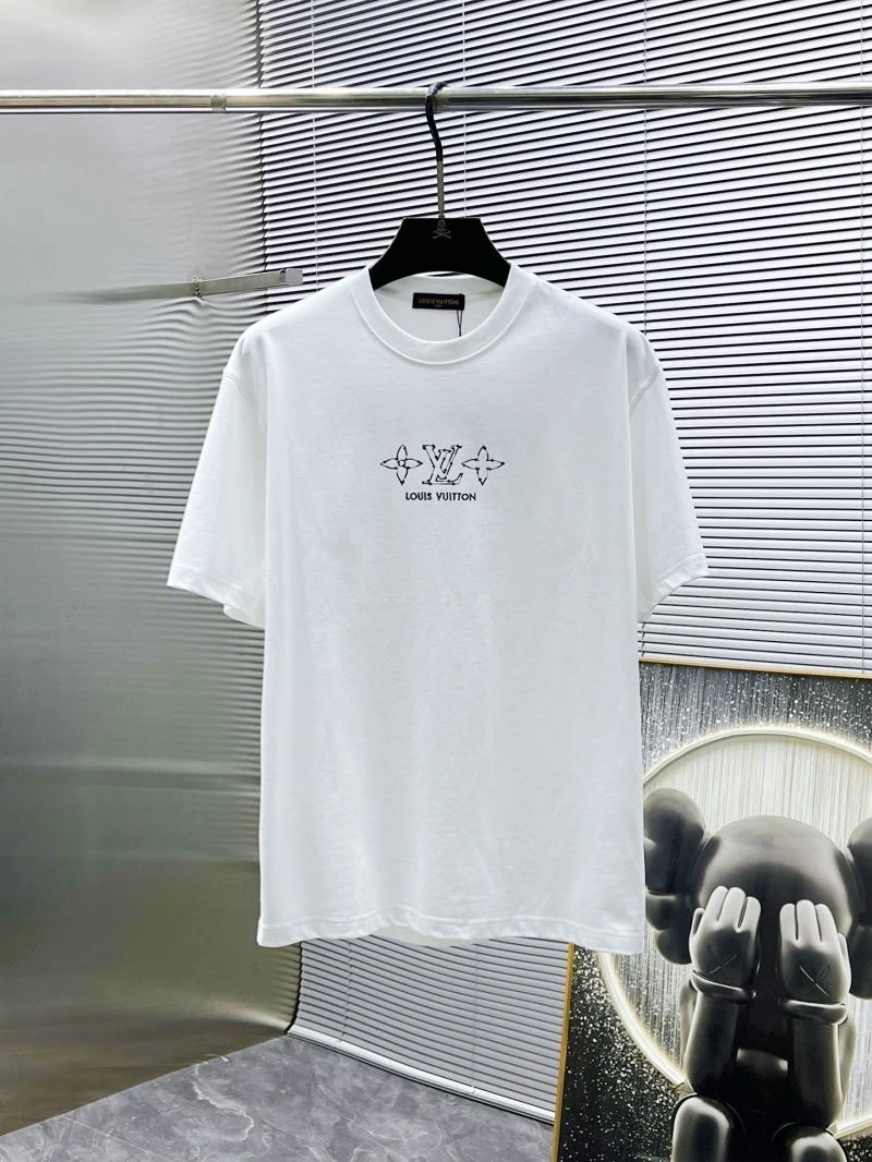 Louis Vuitton T-Shirts Cozy 135462