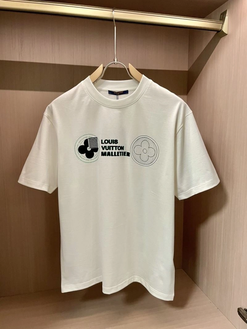 Durable Louis Vuitton T-Shirts 135465