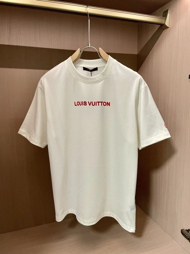 Louis Vuitton T-Shirts Flexible 135432