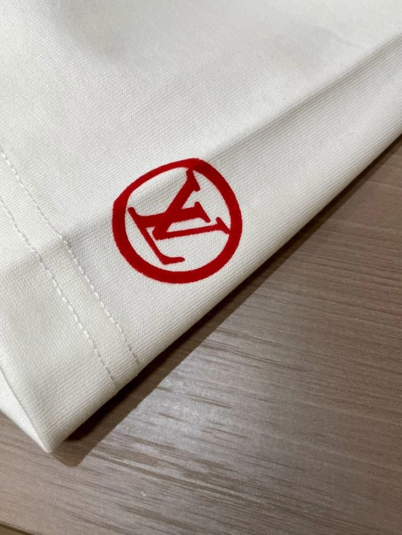 Louis Vuitton T-Shirts Flexible 135432