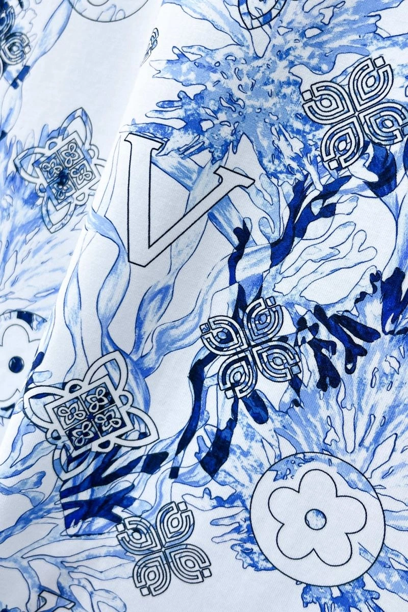 Louis Vuitton T-Shirts Sophisticated 135467