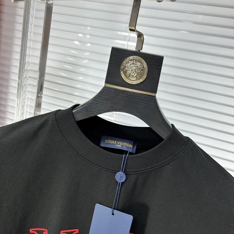 SmartChoice Louis Vuitton T-Shirts 135425