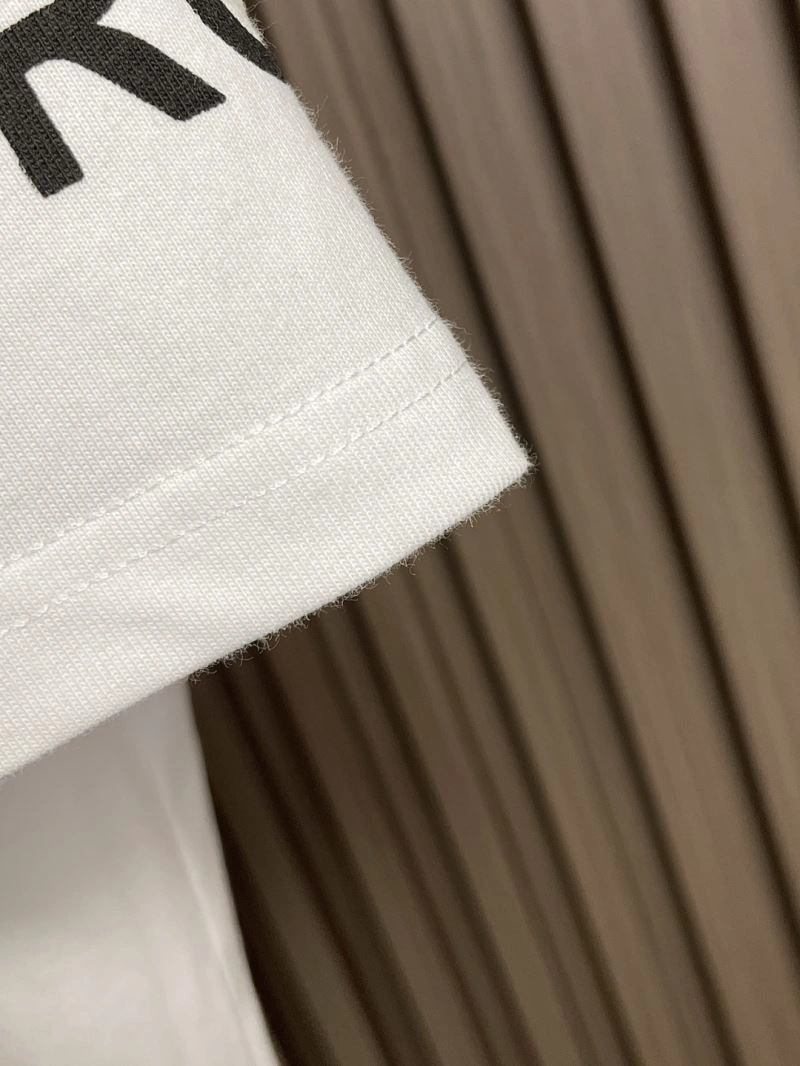 Louis Vuitton T-Shirts Efficient 135400