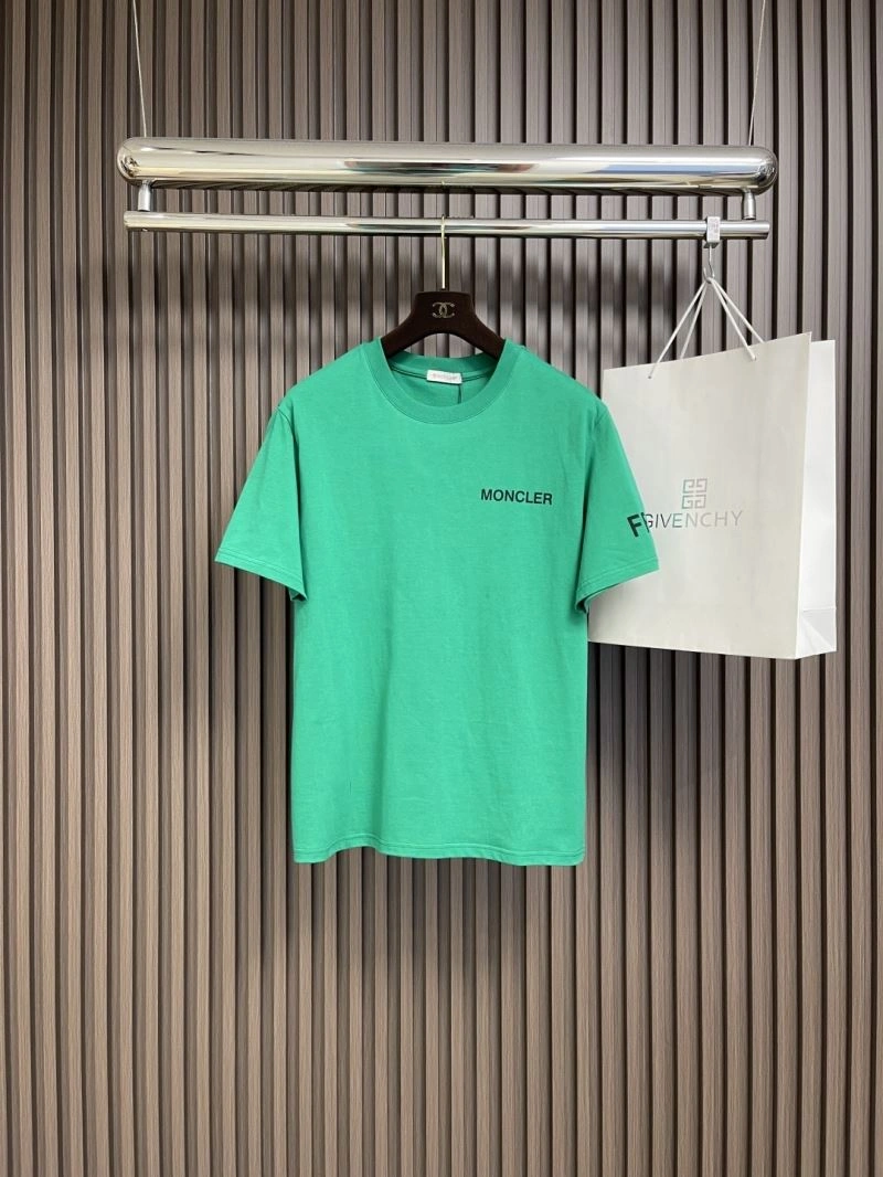 Classic Louis Vuitton T-Shirts 135422