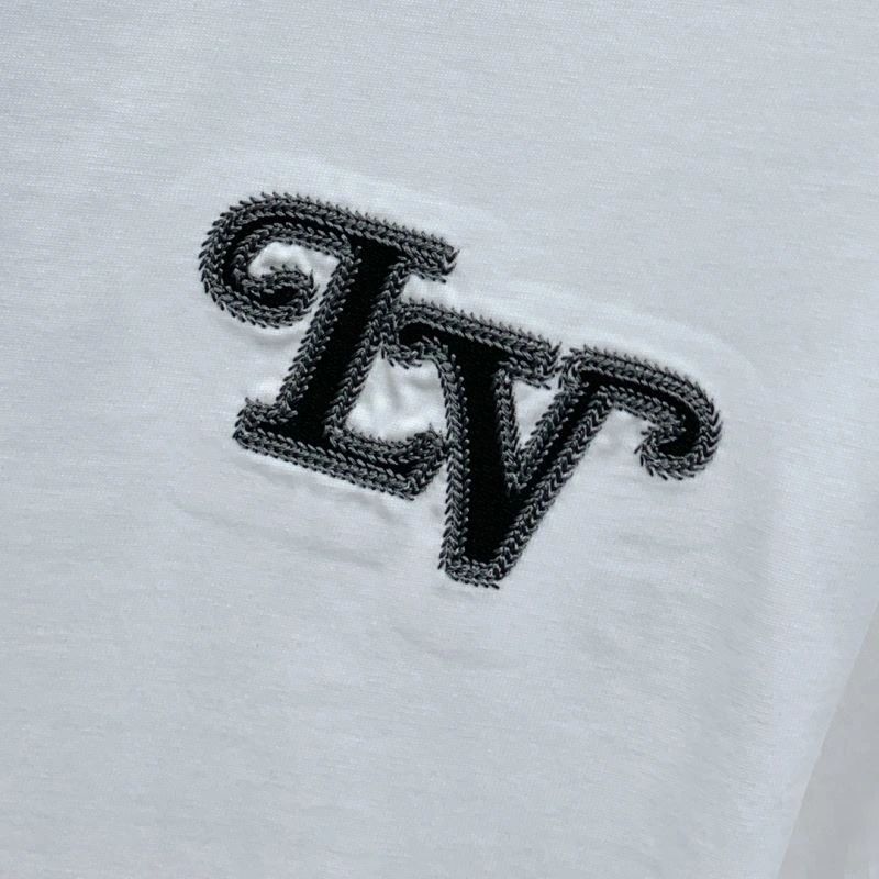 FashionForward Louis Vuitton T-Shirts 135415