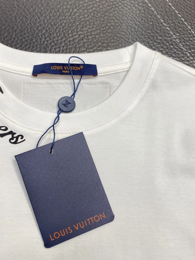 Louis Vuitton T-Shirts MultiPurpose 135423