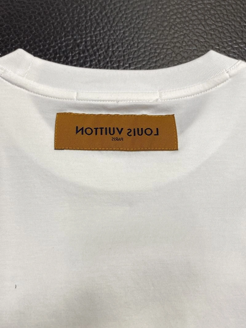 Louis Vuitton T-Shirts MultiPurpose 135423