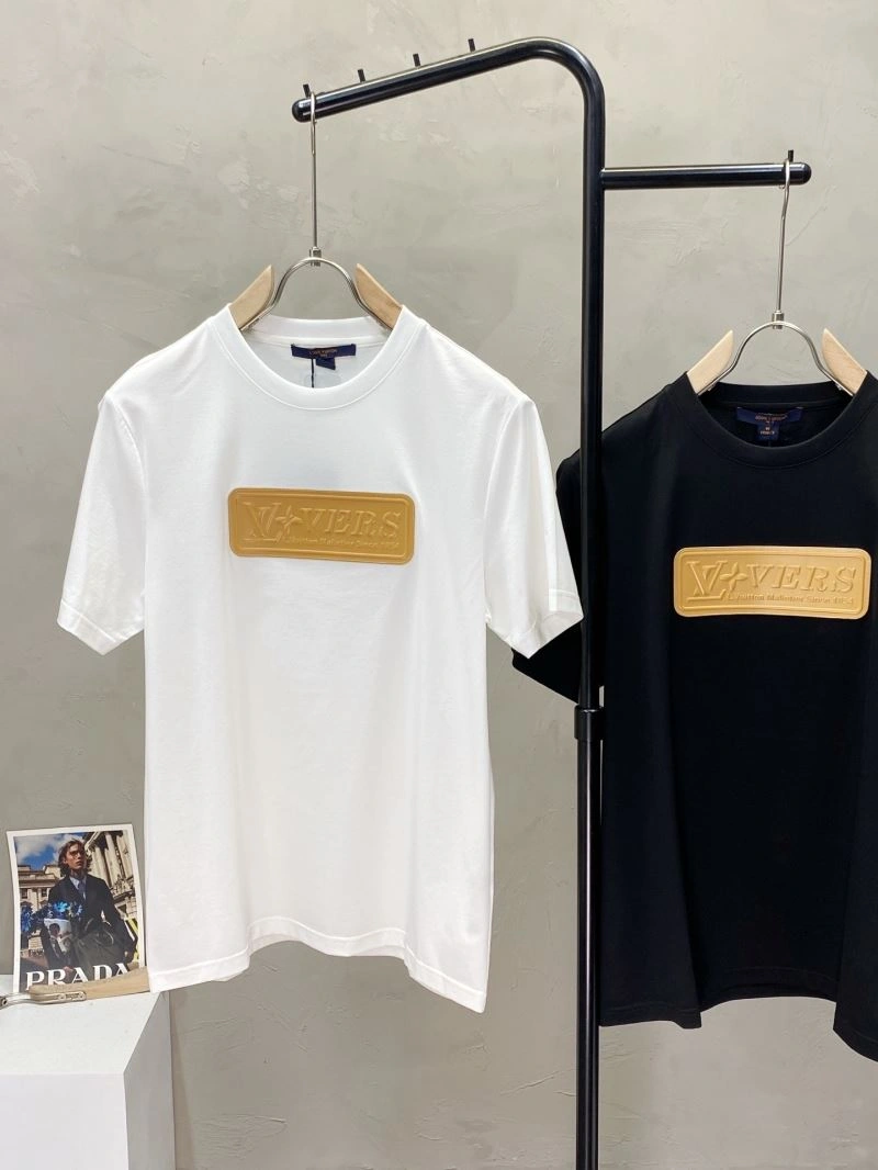 Louis Vuitton T-Shirts Cozy 135427