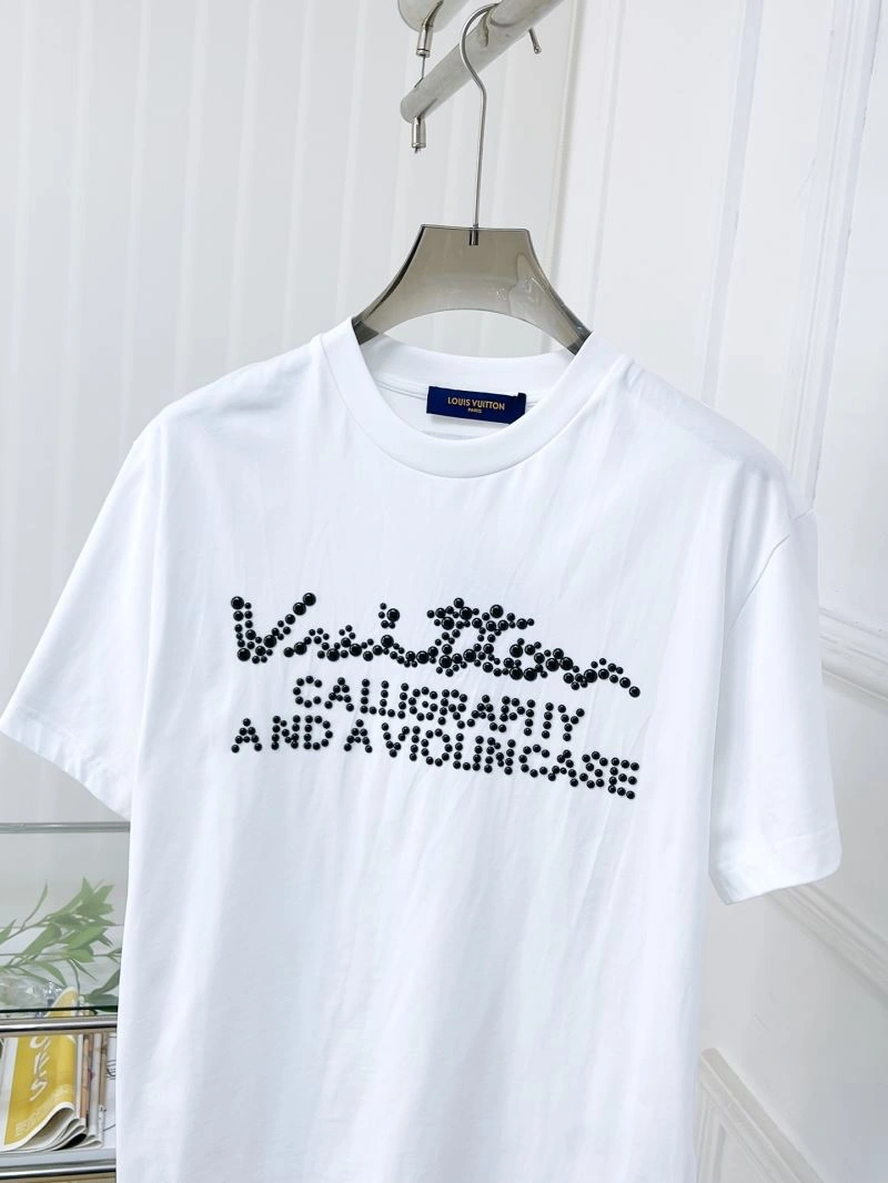 Louis Vuitton T-Shirts GoAnywhere 135409