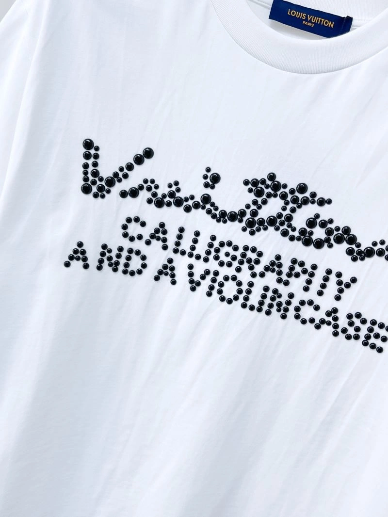 Louis Vuitton T-Shirts GoAnywhere 135409