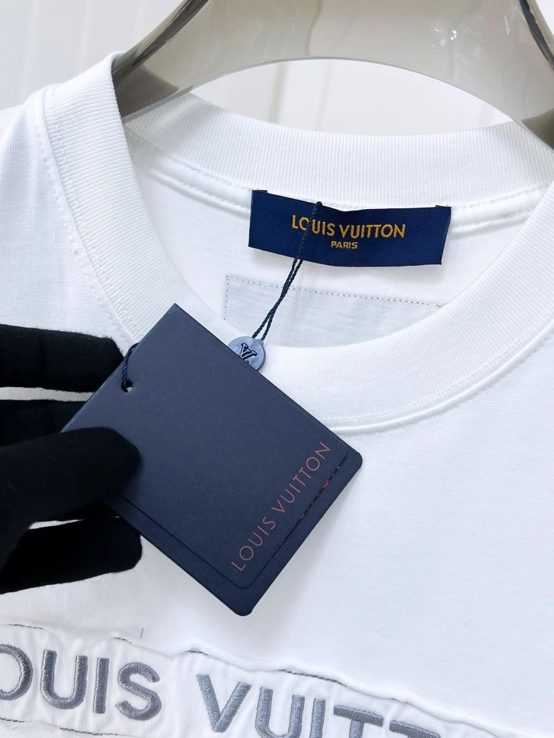Louis Vuitton T-Shirts Compact 135402