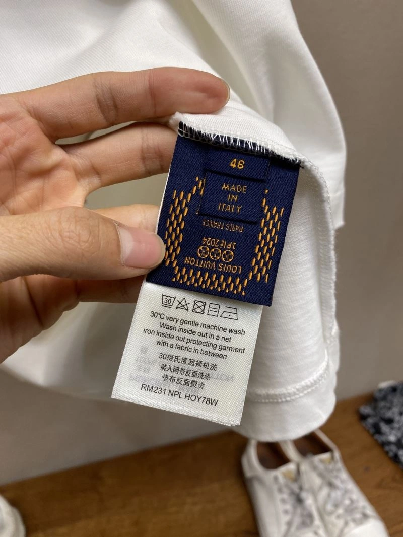 Louis Vuitton T-Shirts FlexibleFit 135421