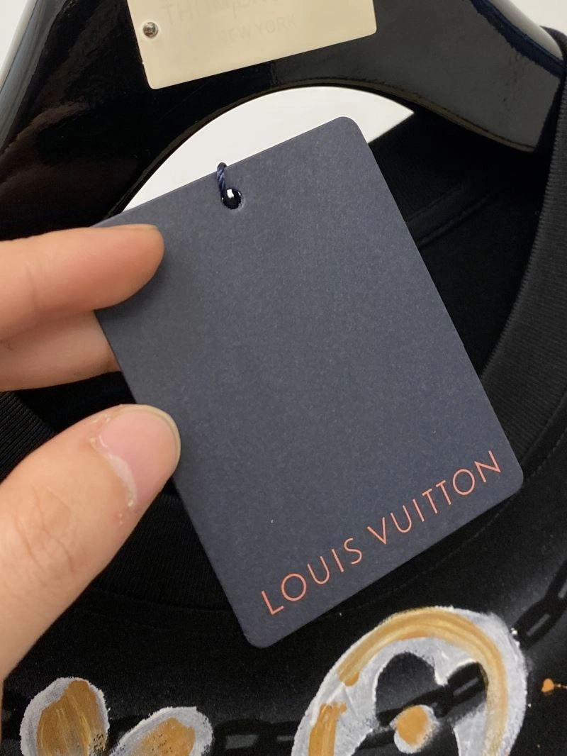 Louis Vuitton T-Shirts AllSeason 135390