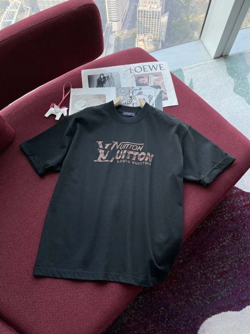 Casual Louis Vuitton T-Shirts 135366