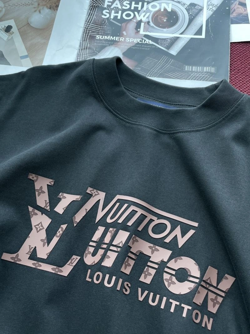 Casual Louis Vuitton T-Shirts 135366
