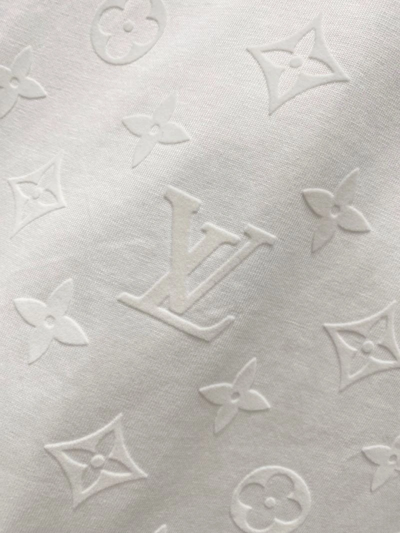 TechFriendly Louis Vuitton T-Shirts 135368