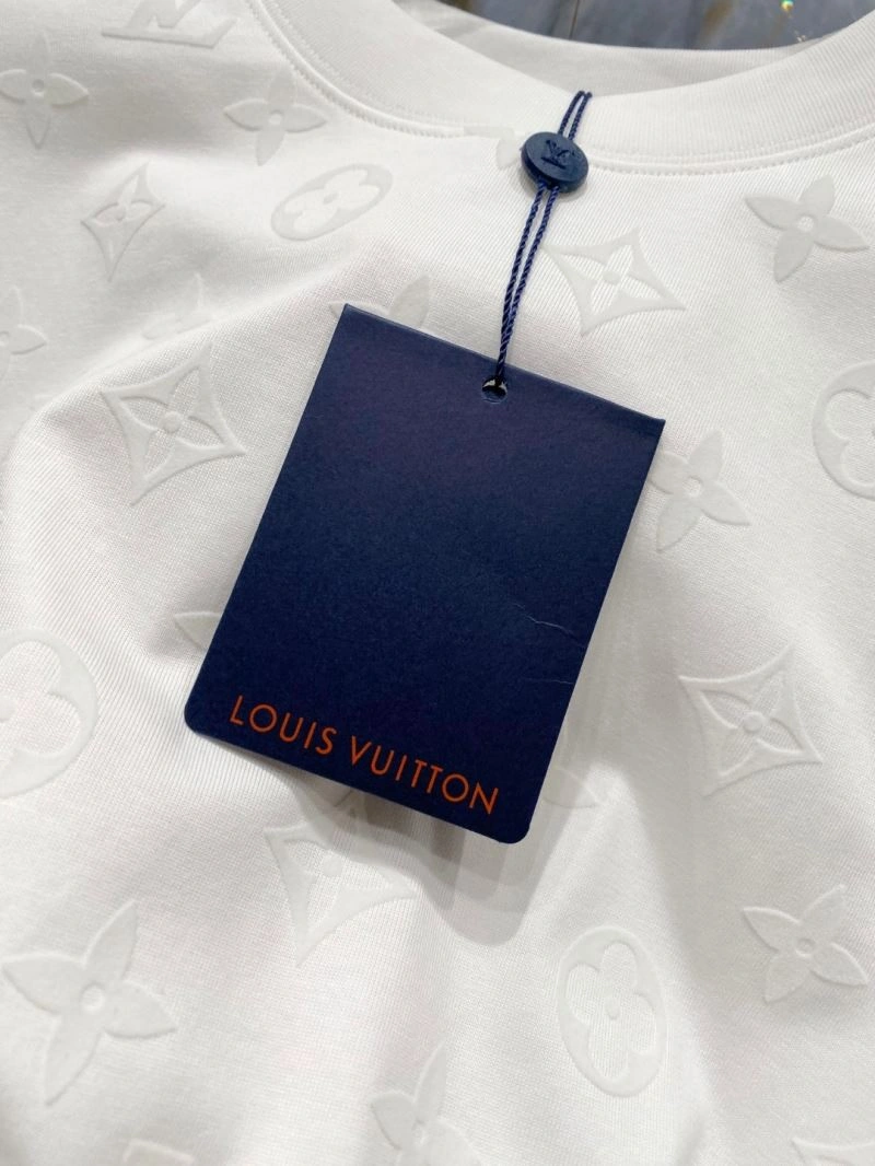 TechFriendly Louis Vuitton T-Shirts 135368