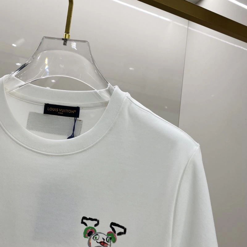 Louis Vuitton T-Shirts ComfortFit 135382